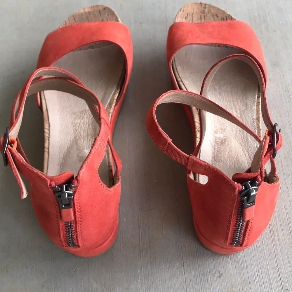 Eileen Fisher Emmy Tangelo Platform Sandals